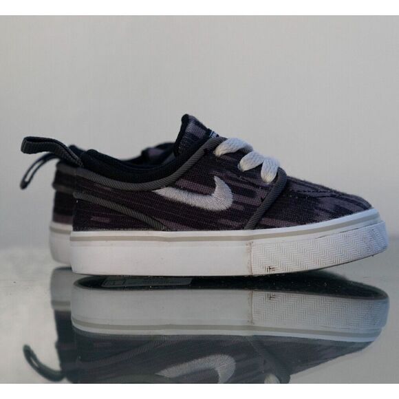 Nike Zoom Stefan Janoski SB Canvas Skate Shoe Toddler Size 4C - Picture 1 of 7